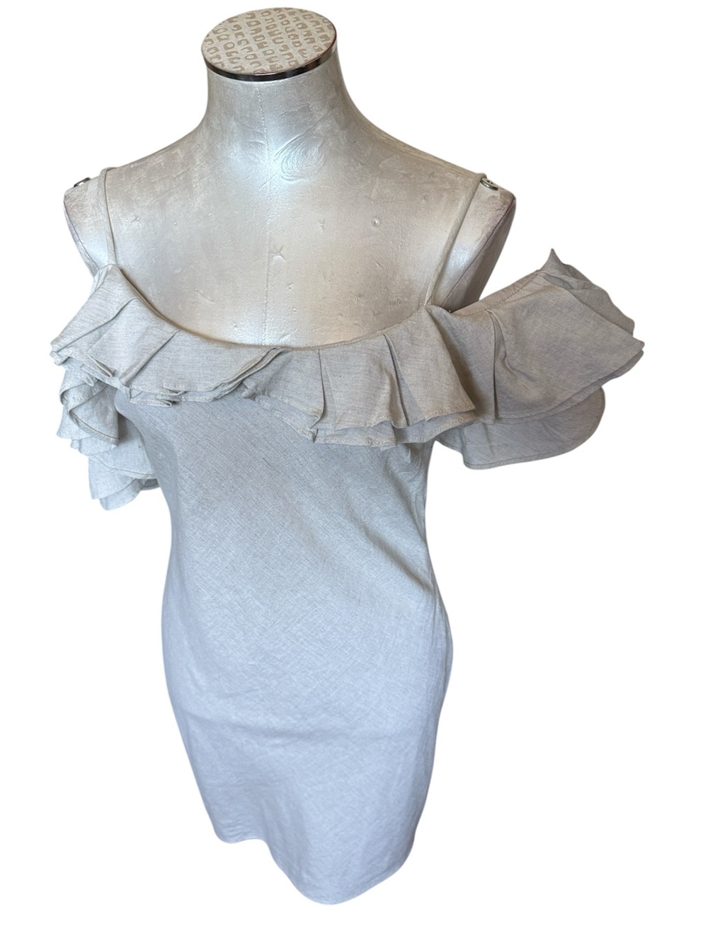 ASTR The Label Linen Ruffle Cold Shoulder Dress Beige Natural Medium NWT